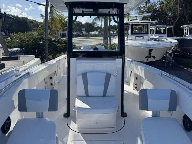 Slide: The Image of Robalo R250 Center Console 2026 - 29