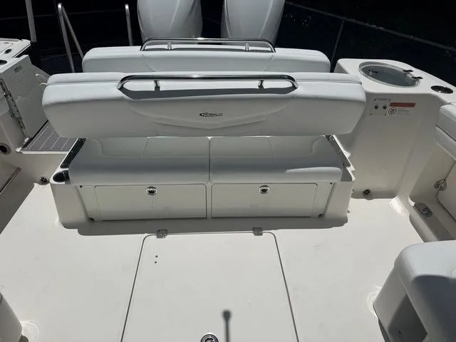 Slide: The Image of Robalo R317 Dual Console 2021 - 23
