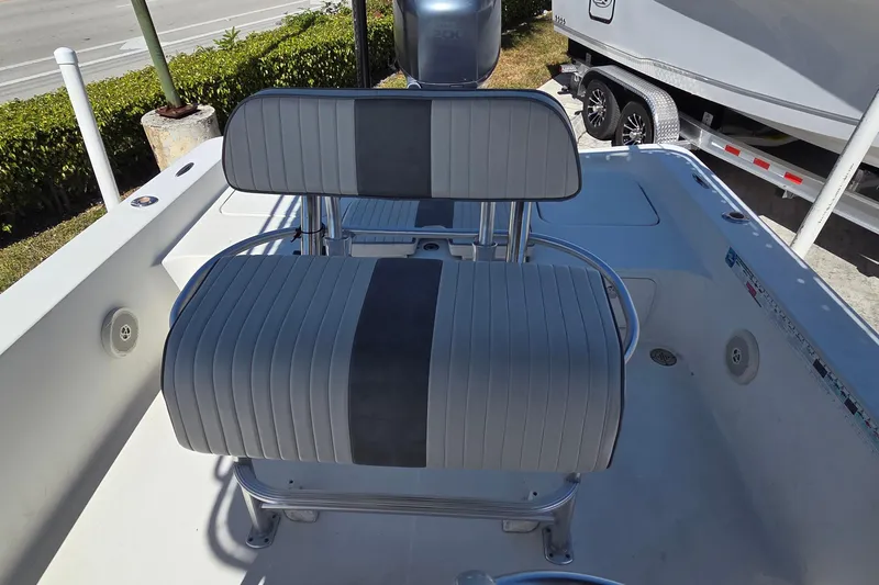 Slide: The Image of 2008 Hydra-Sports Bay Bolt 23 boat interior with dual seating and sleek design. - 10