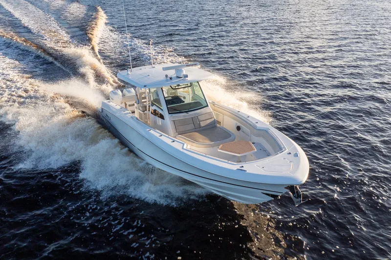 Slide: The Image of Boston Whaler 380 Outrage 2019 - 27