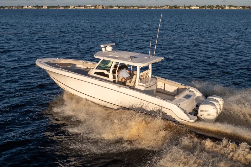 Slide: The Image of Boston Whaler 380 Outrage 2019 - 33
