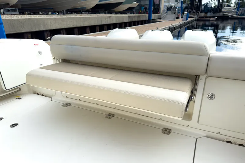 Slide: The Image of Boston Whaler 380 Outrage 2019 - 7