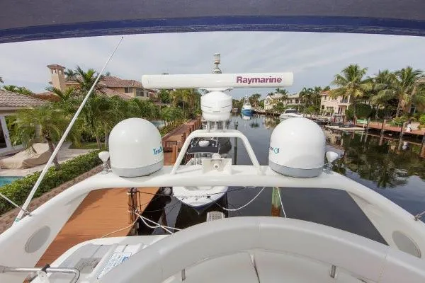 Slide: The Image of Uniesse 55 Motoryacht 2003 - 5