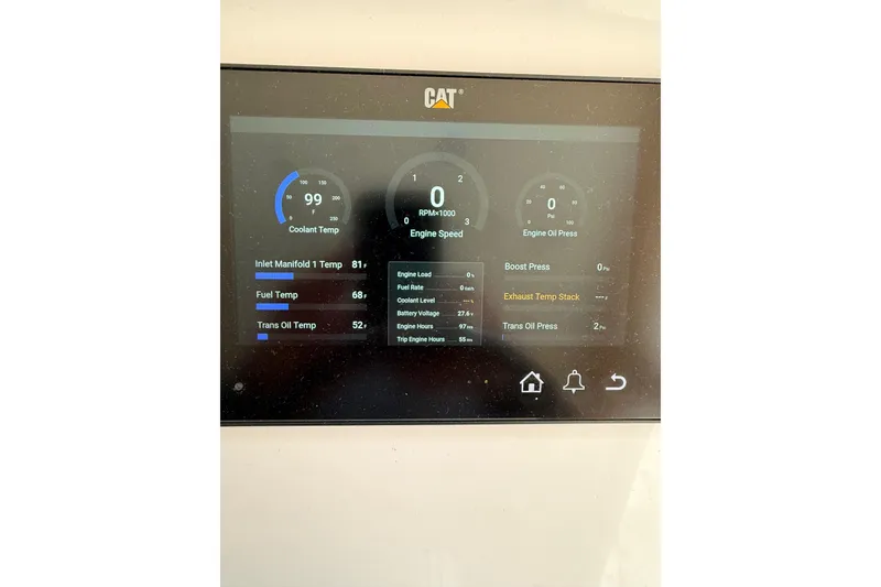 Slide: The Image of Fusion audio system on Wesmac 42 yacht, 2025 model, with SiriusXM and WiFi features. - 31