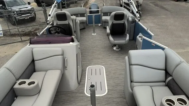 Slide: The Image of Bennington 24 SSRX 2022 - 7