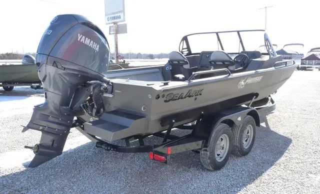 Slide: The Image of SeaArk Protege 200 2026 - 6