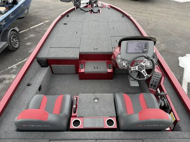 Slide: The Image of Vexus AVX 1980 2026 - 4