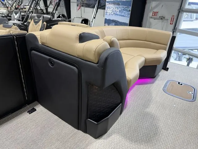 Slide: The Image of Evotti 723 QL 2026 - 22