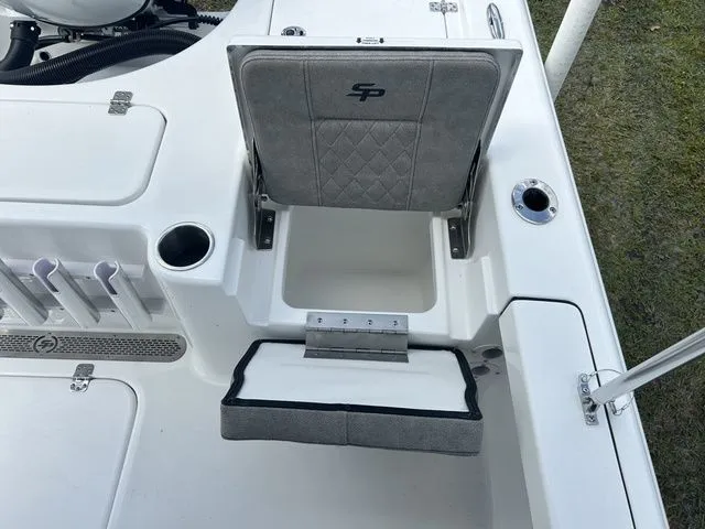 Slide: The Image of Sea Pro 210 DLX BAY 2024 - 10