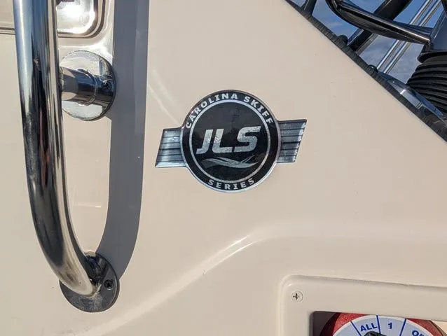 Slide: The Image of Carolina 178JLS 2026 - 13