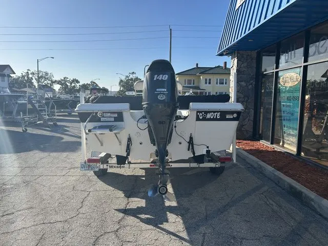 Slide: The Image of Carolina 19UE 2016 - 3