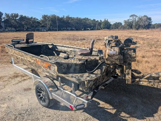 Slide: The Image of Excel 1860 SHALLOW WATER V FRONT F4 2026 - 3