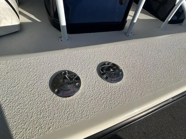 Slide: The Image of Tiburon ZX 22 2016 - 12