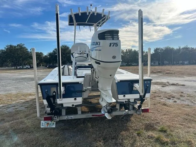 Slide: The Image of Tiburon ZX 22 2016 - 4