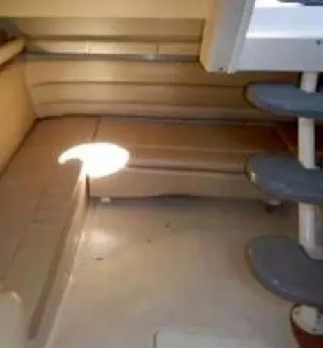 Slide: The Image of Larson Express Cruiser 2007 - 3
