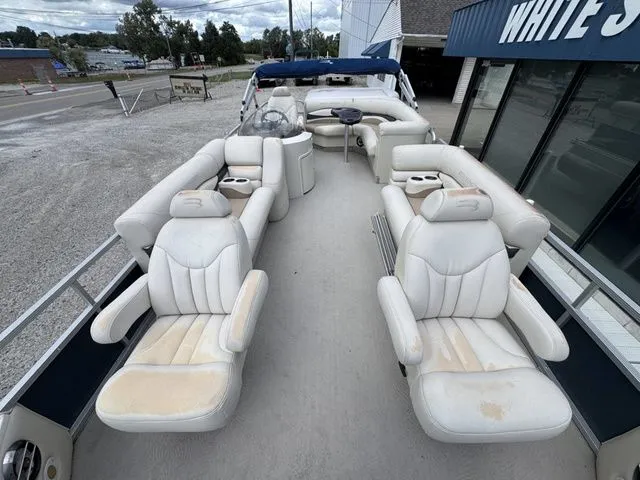 Slide: The Image of Bennington 2277RFSi 2008 - 7