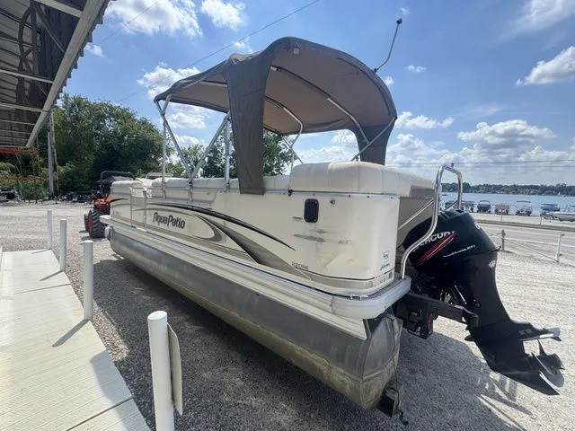 Slide: The Image of Aqua 220 RE 2005 - 4