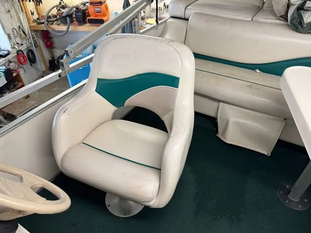 Slide: The Image of Sweetwater 24 EL 1999 - 10