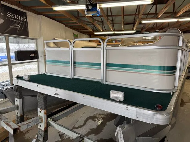 Slide: The Image of Sweetwater 24 EL 1999 - 5