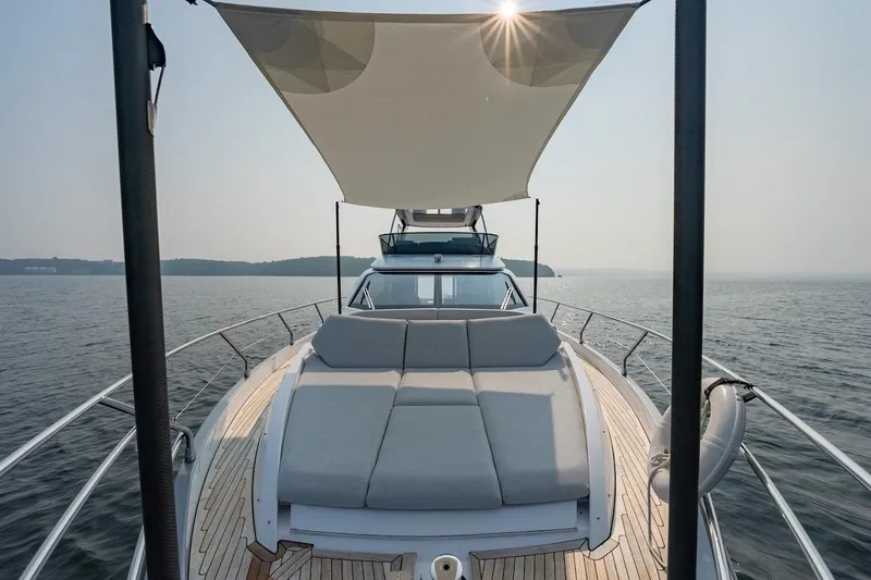 Slide: The Image of Azimut Fly 53 2023 - 53