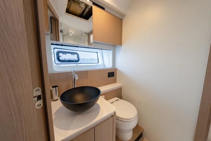 Slide: The Image of Azimut Fly 53 2023 - 91