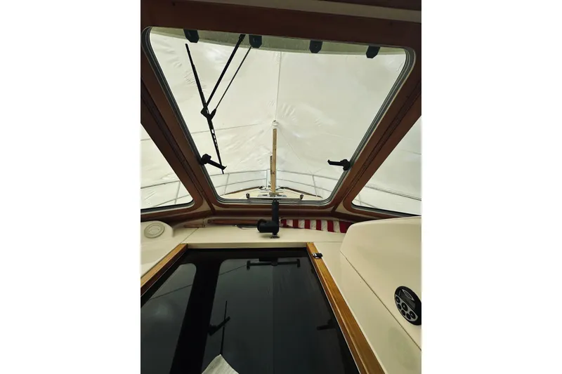 Slide: The Image of 2008 Sabre 38 Hard Top Express dashboard with navigation equipment and trim tab indicators. - 20