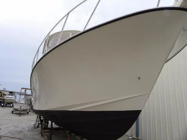 Slide: The Image of Delta Boat Company 36 SFX 2006 - 11