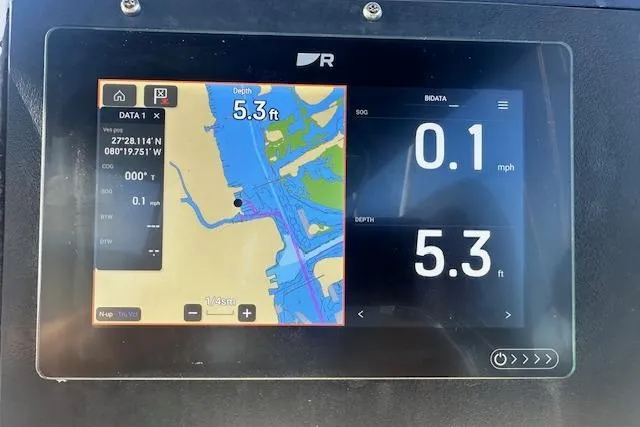 Slide: The Image of Navigation display on 2001 Cruisers Yachts 3750 Motoryacht showing speed and depth. - 35