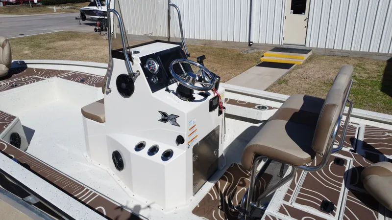 Slide: The Image of Xpress H24 Bay 2023 - 21