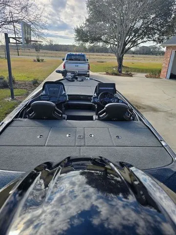 Slide: The Image of Skeeter ZX250 2022 - 4