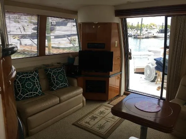 Slide: The Image of Carver Yachts 450 Voyager 2000 - 11