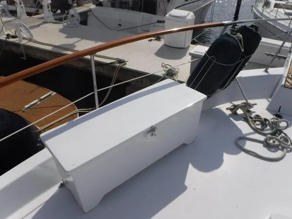 Slide: The Image of Hatteras 58 Yacht Fisherman 1977 - 3