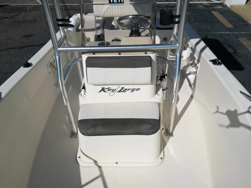 Slide: The Image of Key Largo 1800CC 2015 - 12