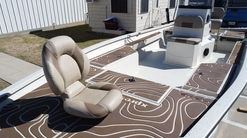 Slide: The Image of Xpress H24 Bay 2023 - 17