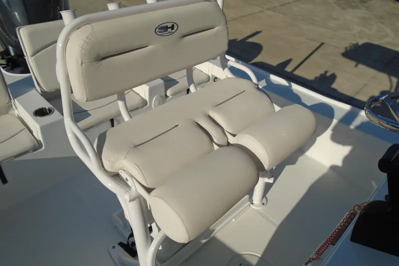 Slide: The Image of 2023 Sea Hunt BX 22 BR boat seat with cushioned backrest and armrests. - 18