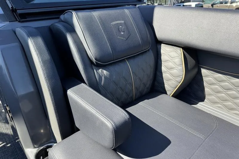 Slide: The Image of Luxurious seating on 2026 Godfrey Sanpan 2700 ULW with quilted leather design. - 22