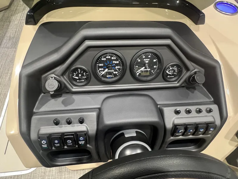 Slide: The Image of Bentley Pontoons Legacy 223 Swingback Tritoon & Honda 4-Stroke EFI 2026 - 12