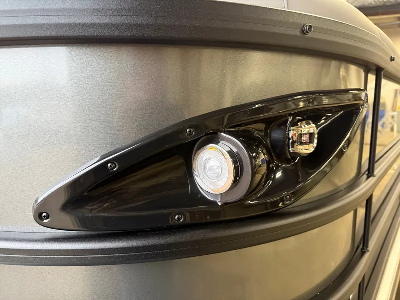 Slide: The Image of Bentley Pontoons Legacy 220 Swingback & Honda 4-Stroke EFI 2026 - 37