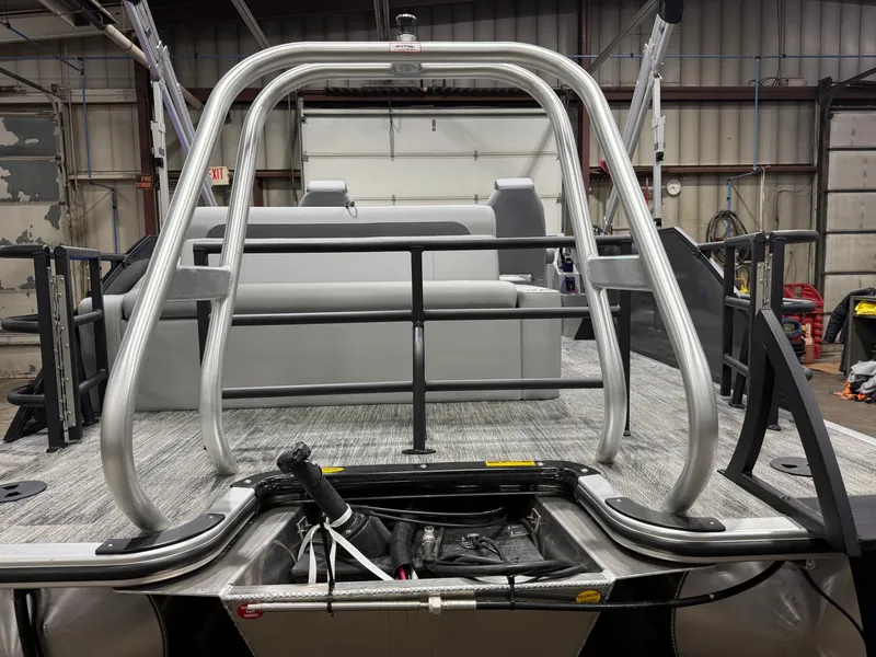 Slide: The Image of Bentley Pontoons Legacy 220 Swingback & Honda 4-Stroke EFI 2026 - 46