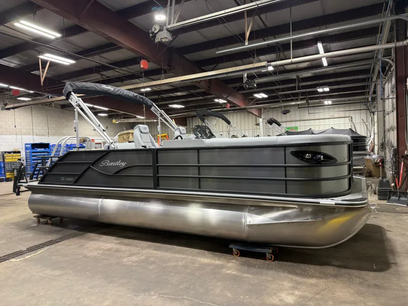 Slide: The Image of Bentley Pontoons Legacy 220 Swingback & Honda 4-Stroke EFI 2026 - 48