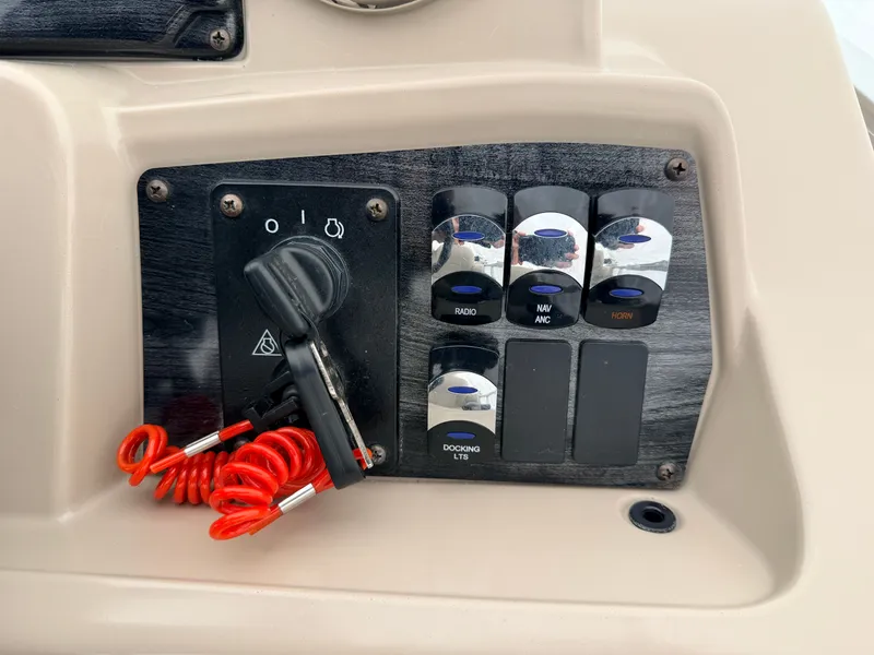 Slide: The Image of Tahoe 2280 Quad Lounge 2020 - 7