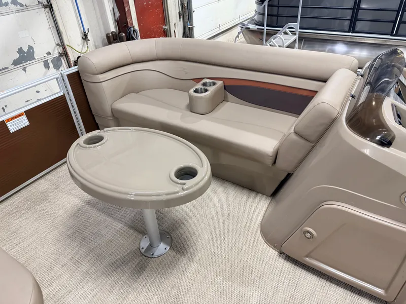 Slide: The Image of Bennington 22 SSR Quad Lounge Pontoon 2020 - 12