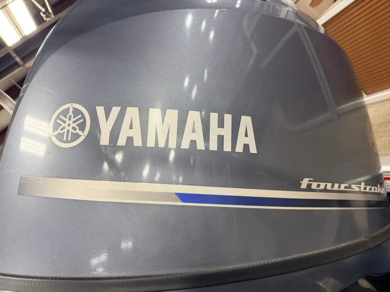 Slide: The Image of Bennington 22 SSR Quad Lounge Pontoon 2020 - 53