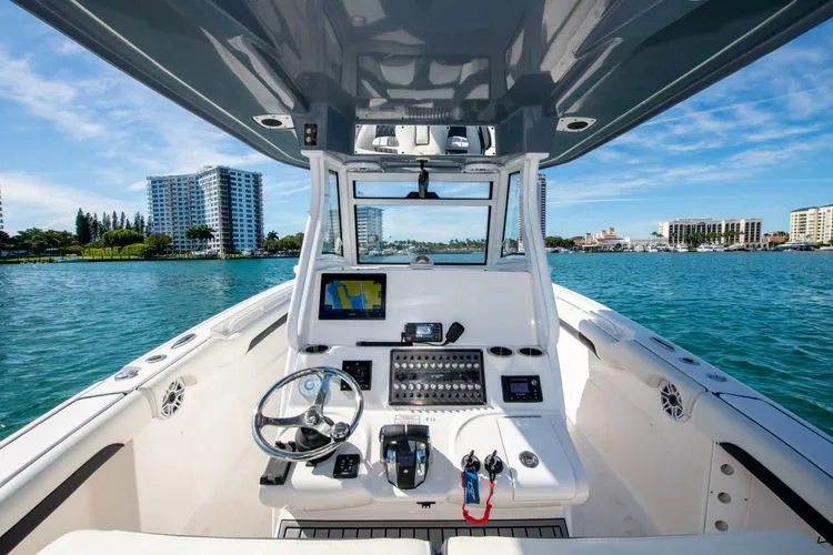 Slide: The Image of 2021 Tidewater 320 Cc - Image 21 - 21