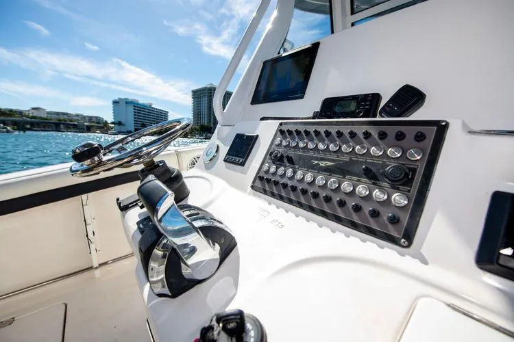 Slide: The Image of 2021 Tidewater 320 Cc - Image 23 - 23