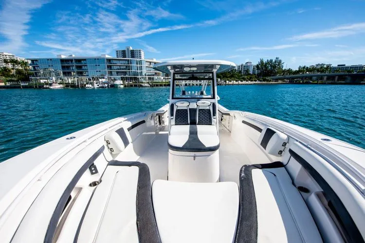 Slide: The Image of 2021 Tidewater 320 Cc - Image 26 - 26