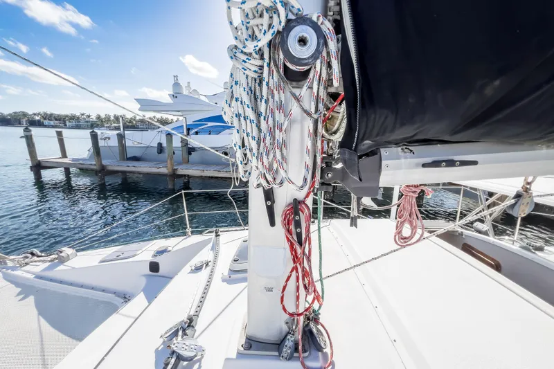 Slide: The Image of PDQ 32 LRC 1995 - 17