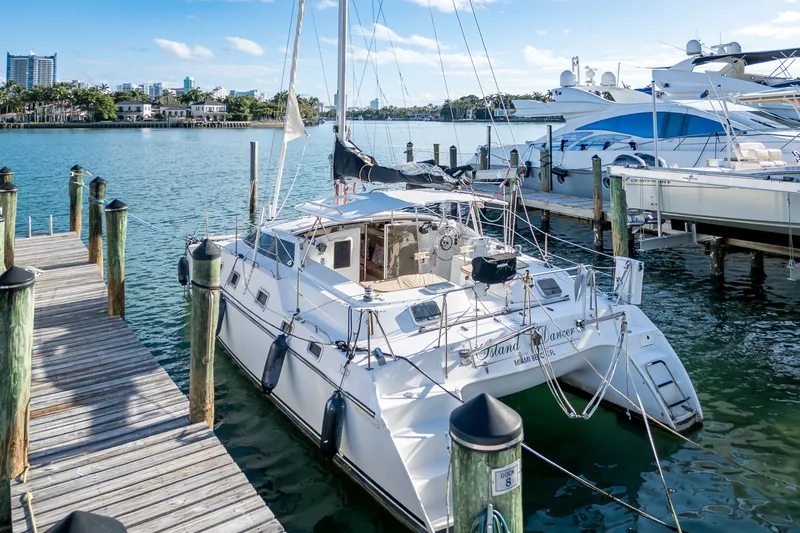 Slide: The Image of PDQ 32 LRC 1995 - 4