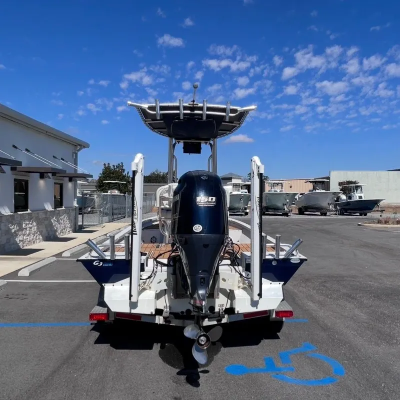 Slide: The Image of G3 Bay 20 DLX 2017 - 13