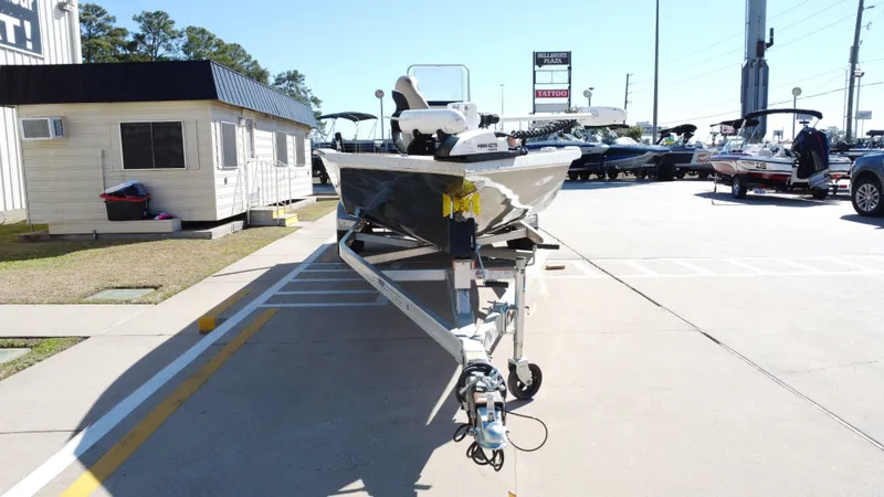 Slide: The Image of Xpress H24 Bay 2023 - 8